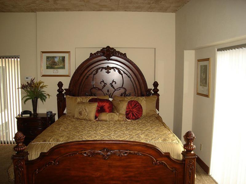D'Monaco Resort Blue Eye Room photo